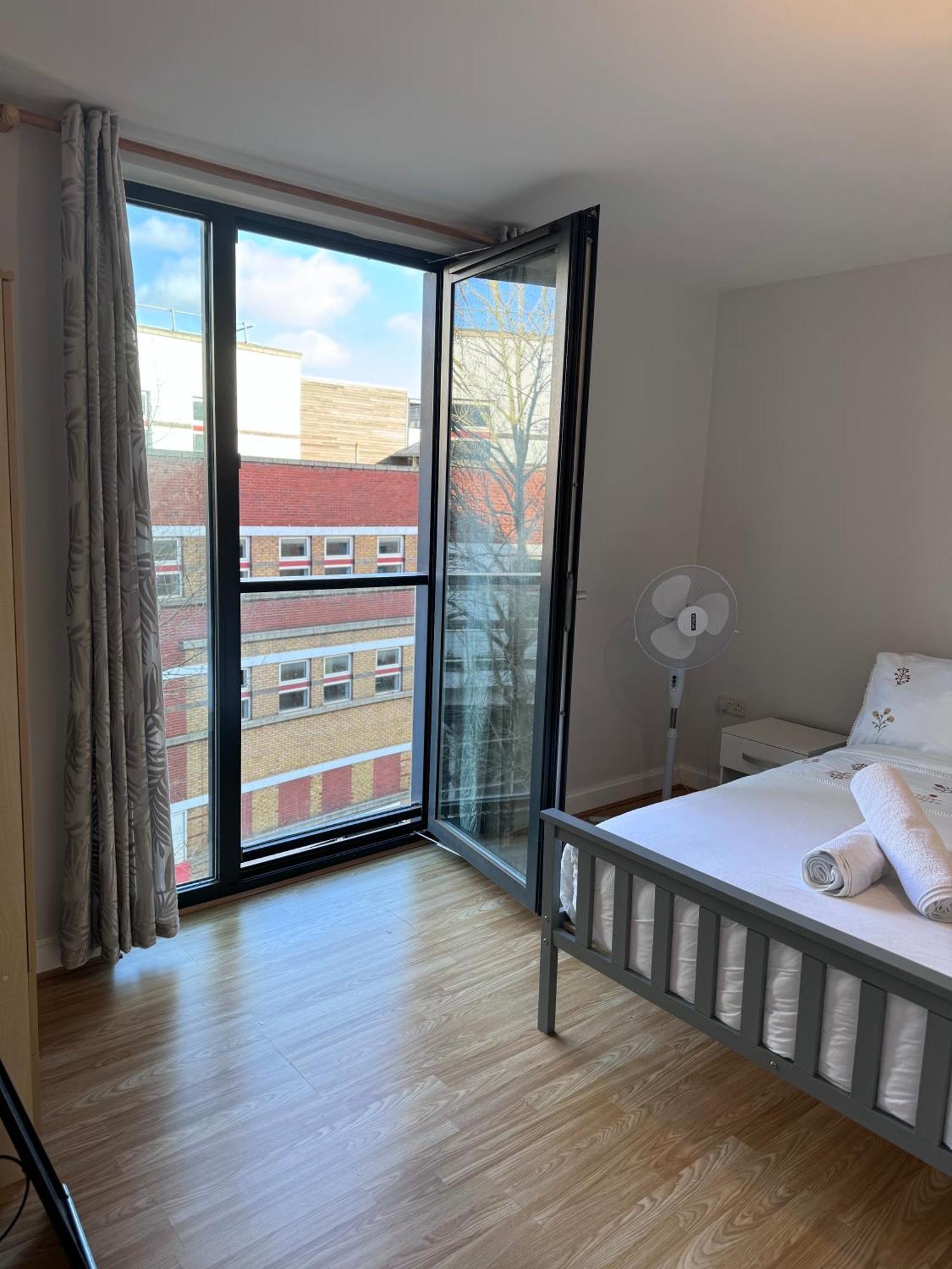 Luxe Heights Nest Apartment Birmingham Ngoại thất bức ảnh
