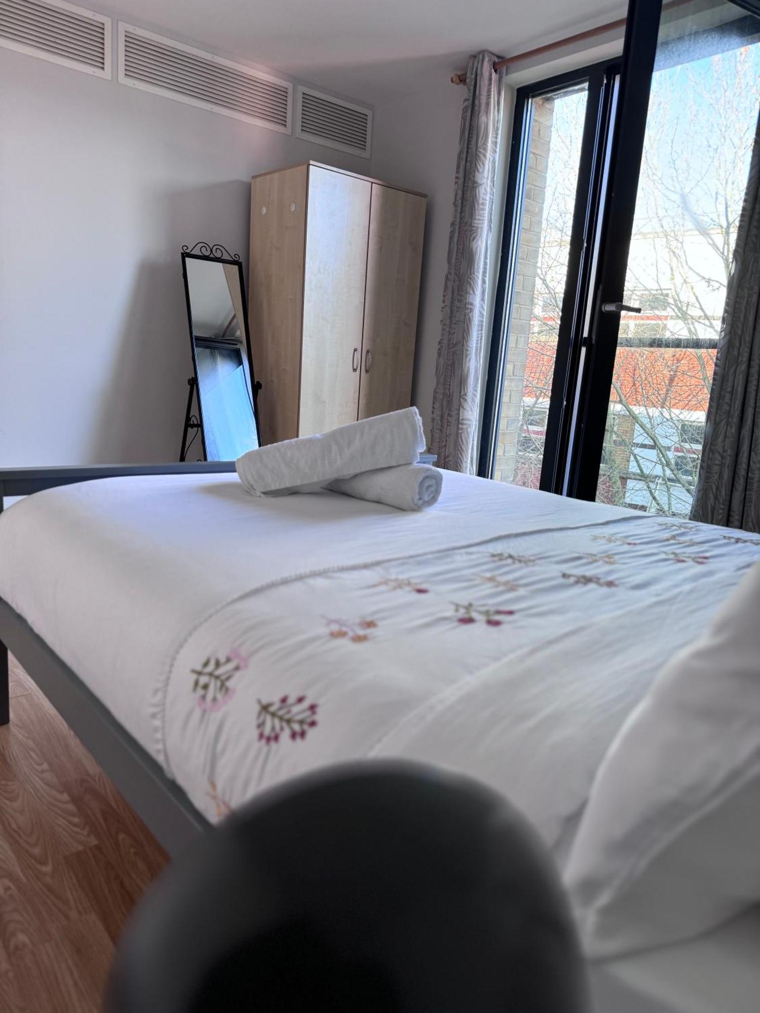 Luxe Heights Nest Apartment Birmingham Ngoại thất bức ảnh